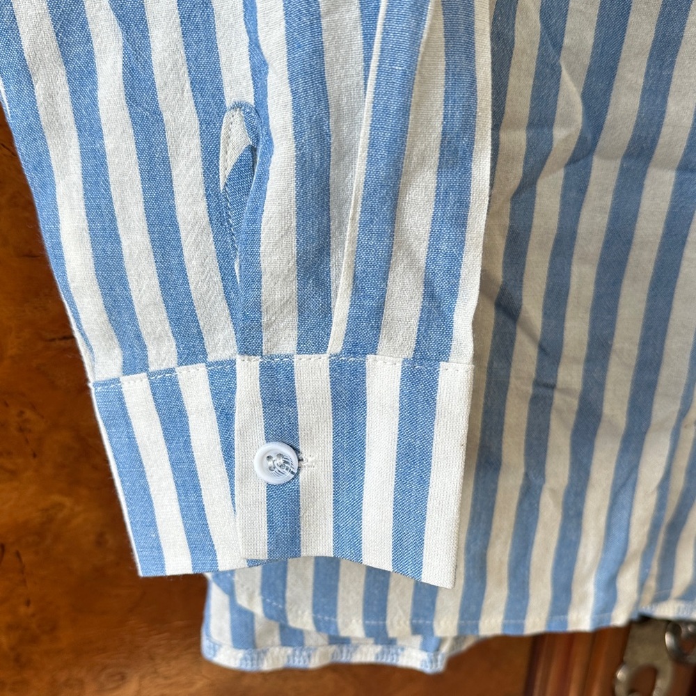 White and Blue Long Sleeve Button Down Shirt - Picture 14 of 17